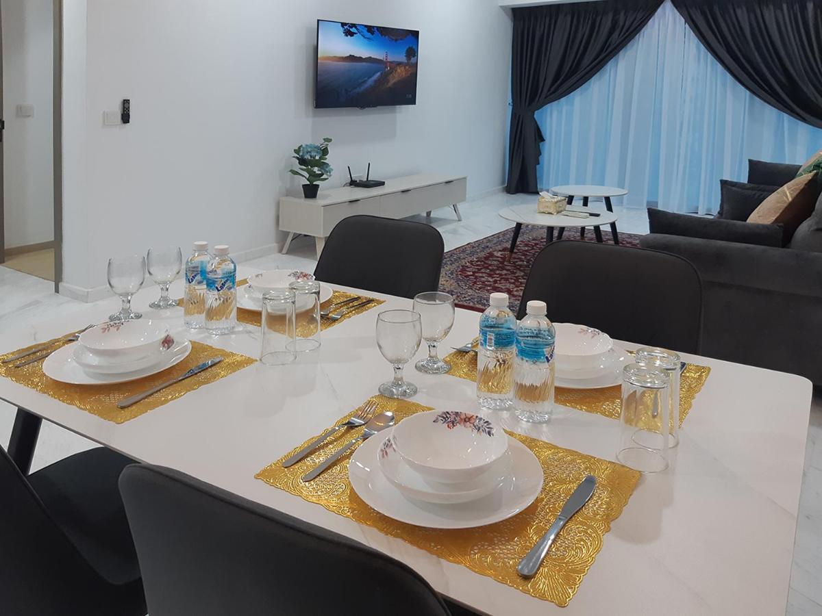 Astra @ Eaton Residences Kl กัวลาลัมเปอร์ ภายนอก รูปภาพ