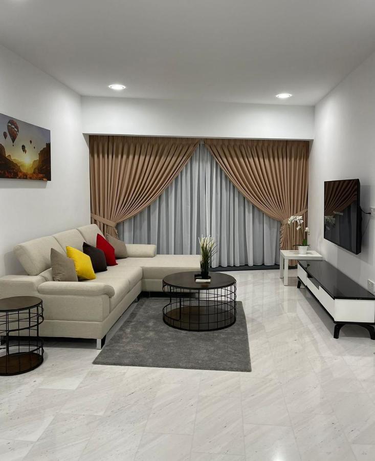 Astra @ Eaton Residences Kl กัวลาลัมเปอร์ ภายนอก รูปภาพ