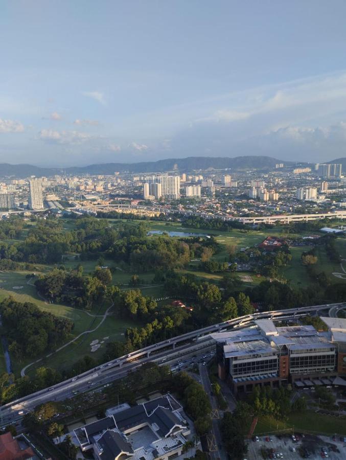 Astra @ Eaton Residences Kl กัวลาลัมเปอร์ ภายนอก รูปภาพ