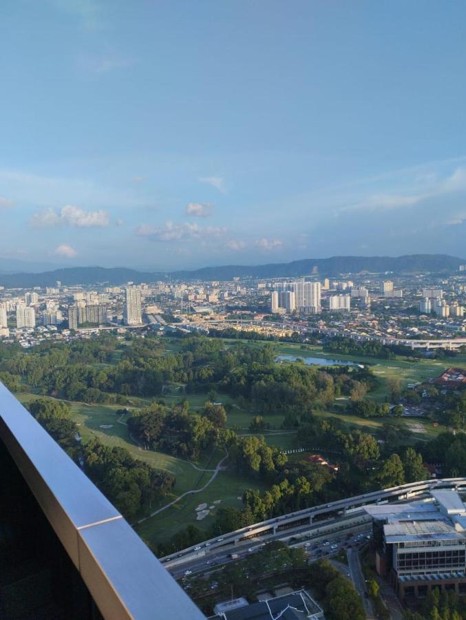Astra @ Eaton Residences Kl กัวลาลัมเปอร์ ภายนอก รูปภาพ