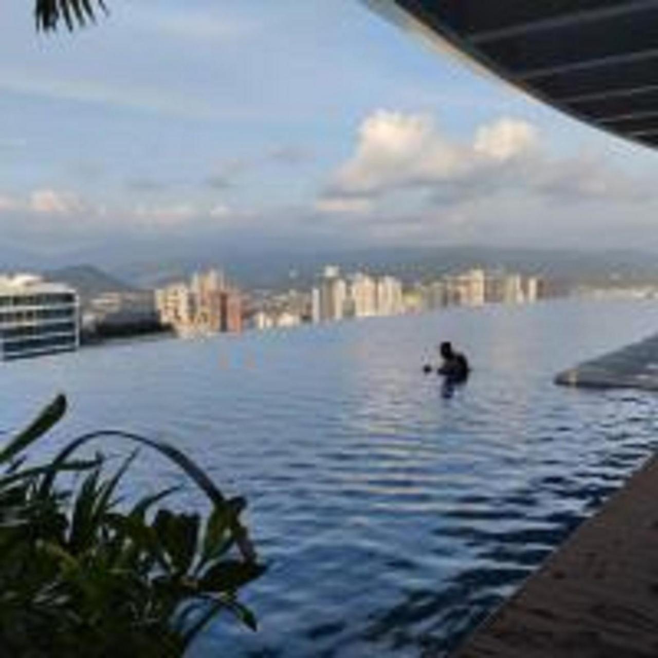 Astra @ Eaton Residences Kl กัวลาลัมเปอร์ ภายนอก รูปภาพ